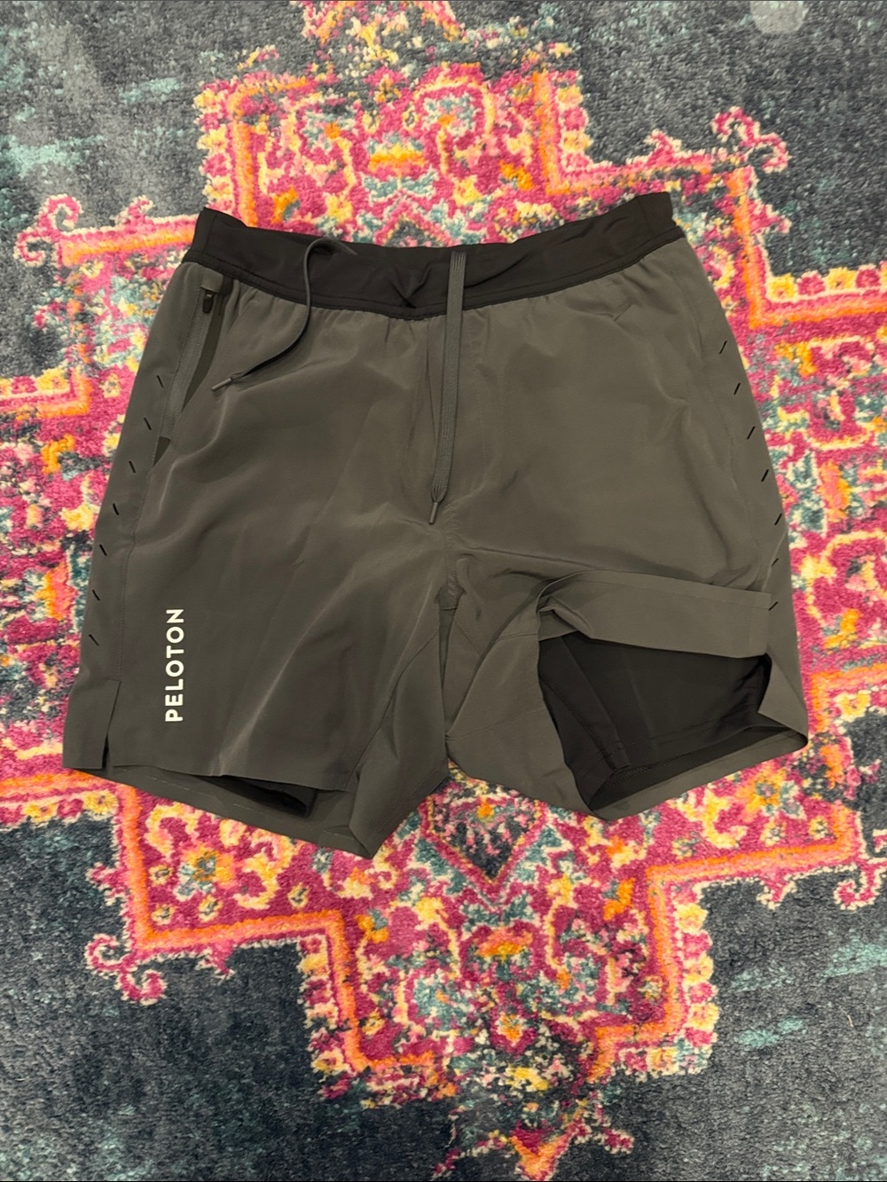 Peloton Men’s Gray Athletic Shorts with Black Waistband